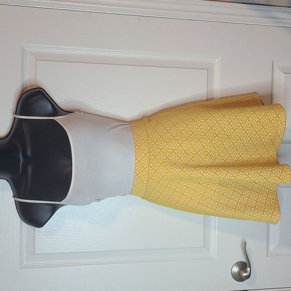 Iris Los Angeles Yellow & White Textured Circular Skirt Size Large